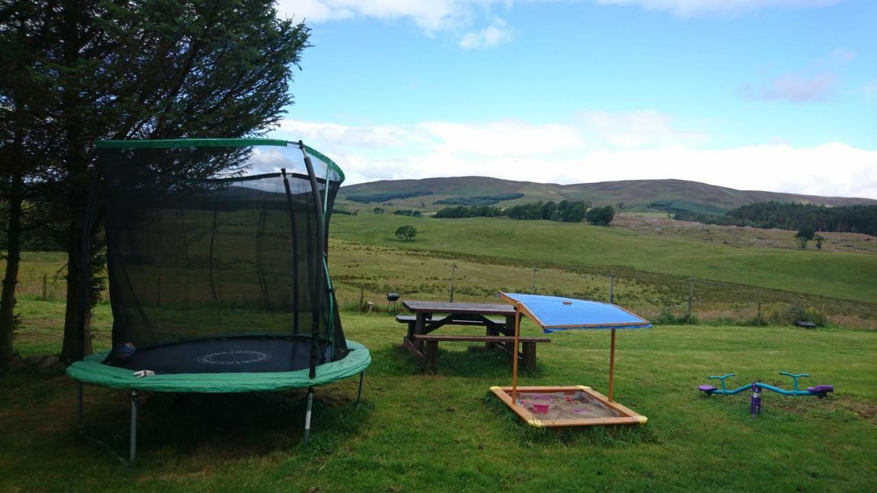 Scotland Paradise Relax Accommodation By Shooting Club Kirriemuir Balintore  Exterior foto