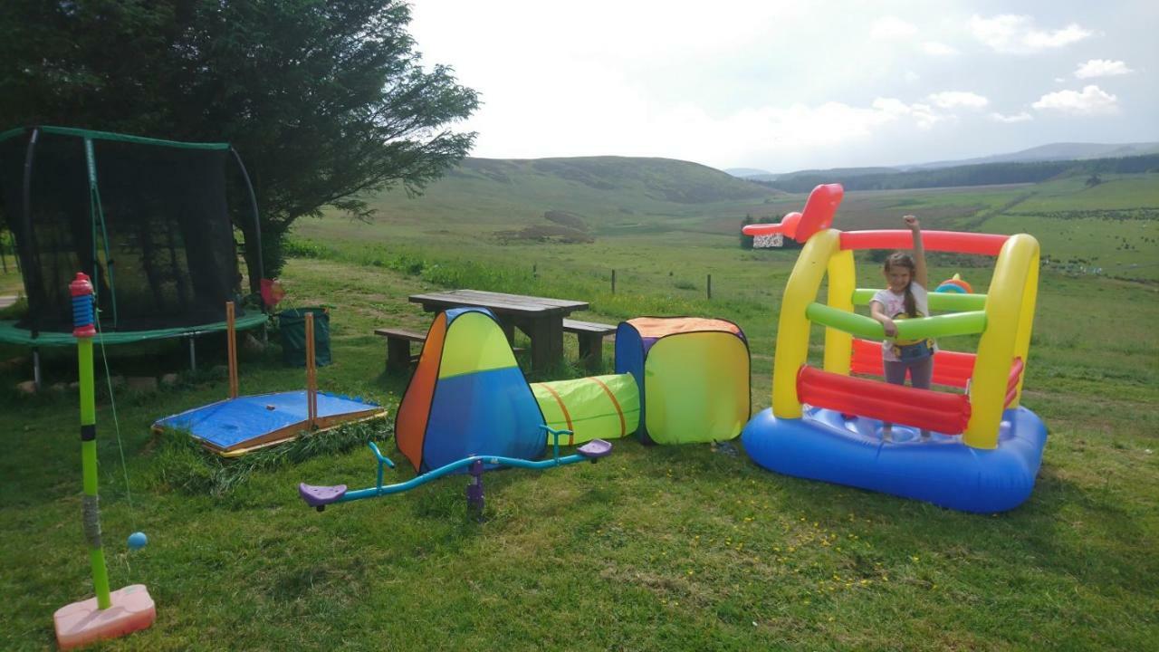 Scotland Paradise Relax Accommodation By Shooting Club Kirriemuir Balintore  Exterior foto