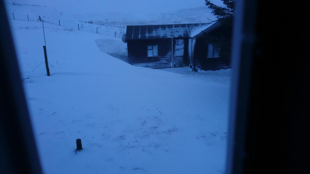 Scotland Paradise Relax Accommodation By Shooting Club Kirriemuir Balintore  Exterior foto